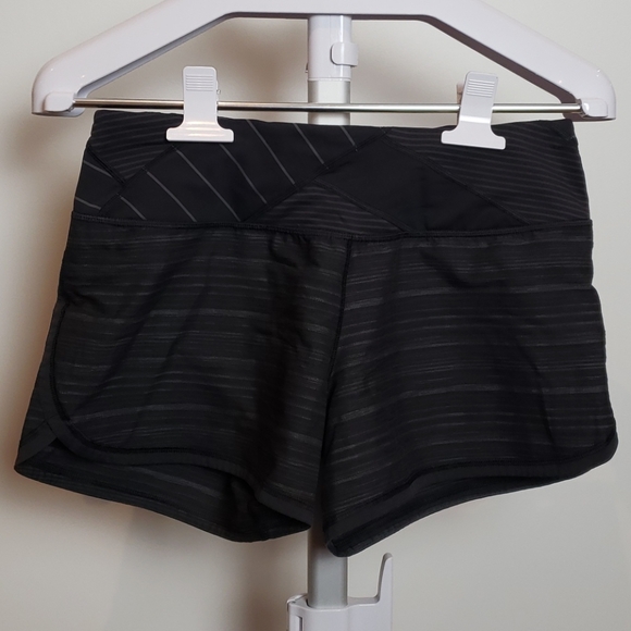 Lululemon 🍋 shorts